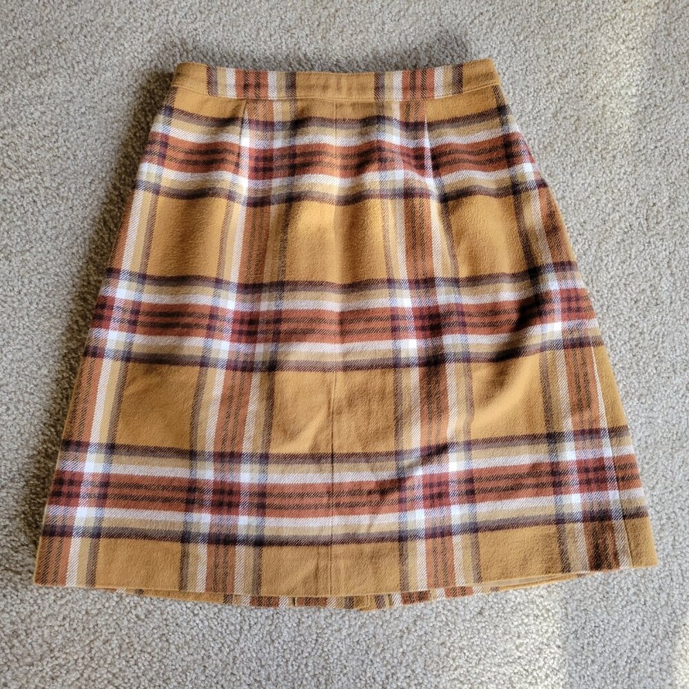 J. Crew Plaid Button Skirt - Picture 5 of 8
